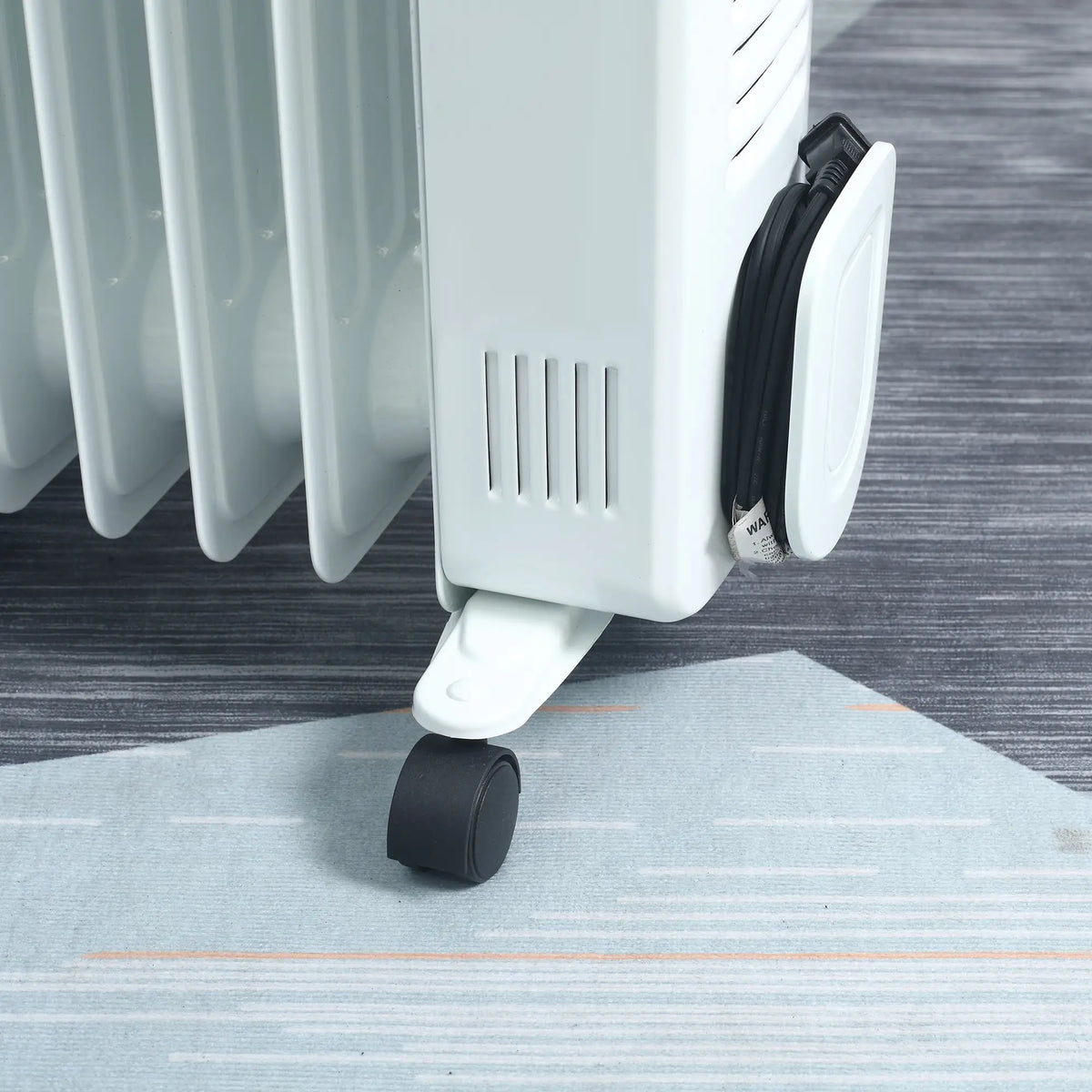 Compact and Stylish Space Heater Design