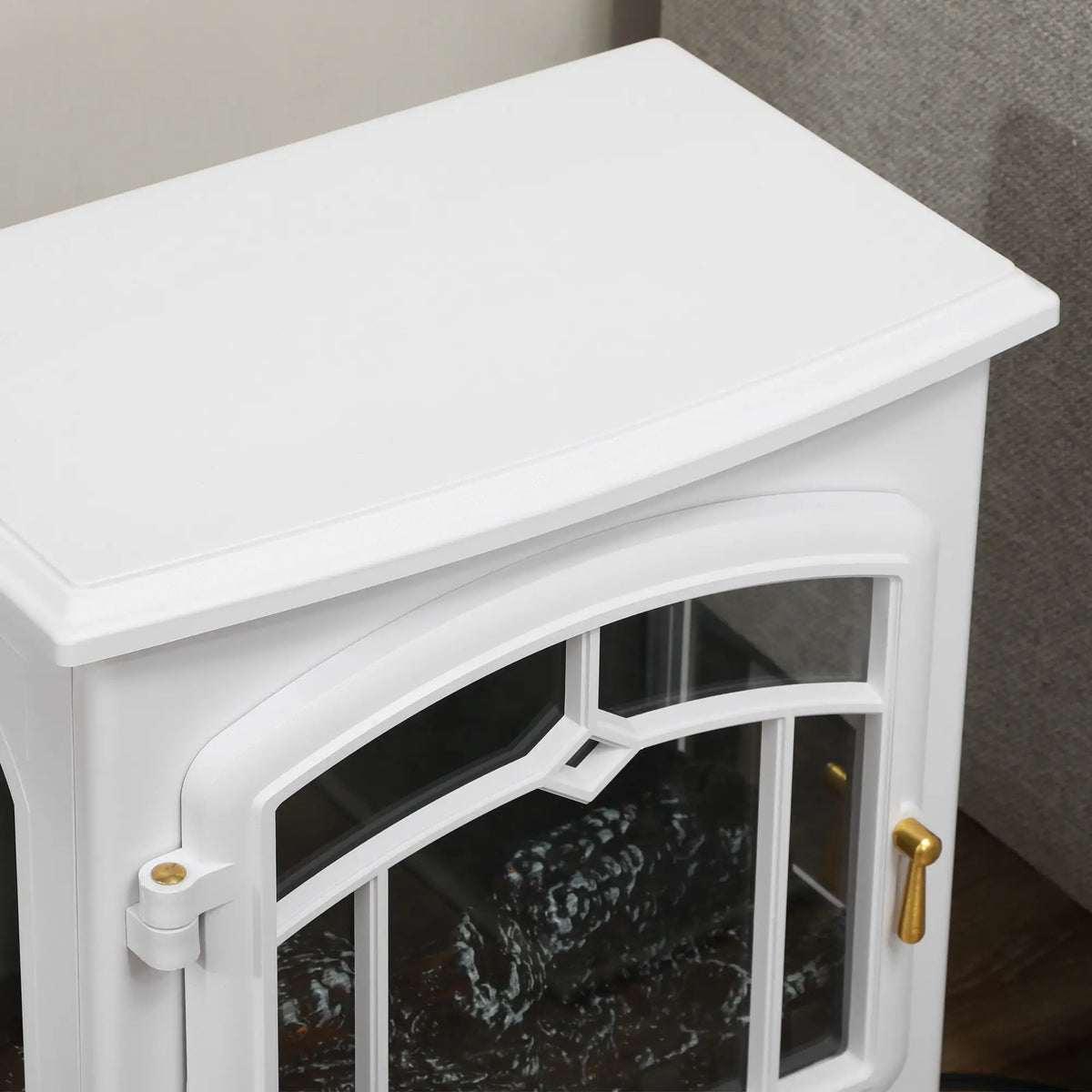 Energy-efficient electric fireplace with customizable settings
