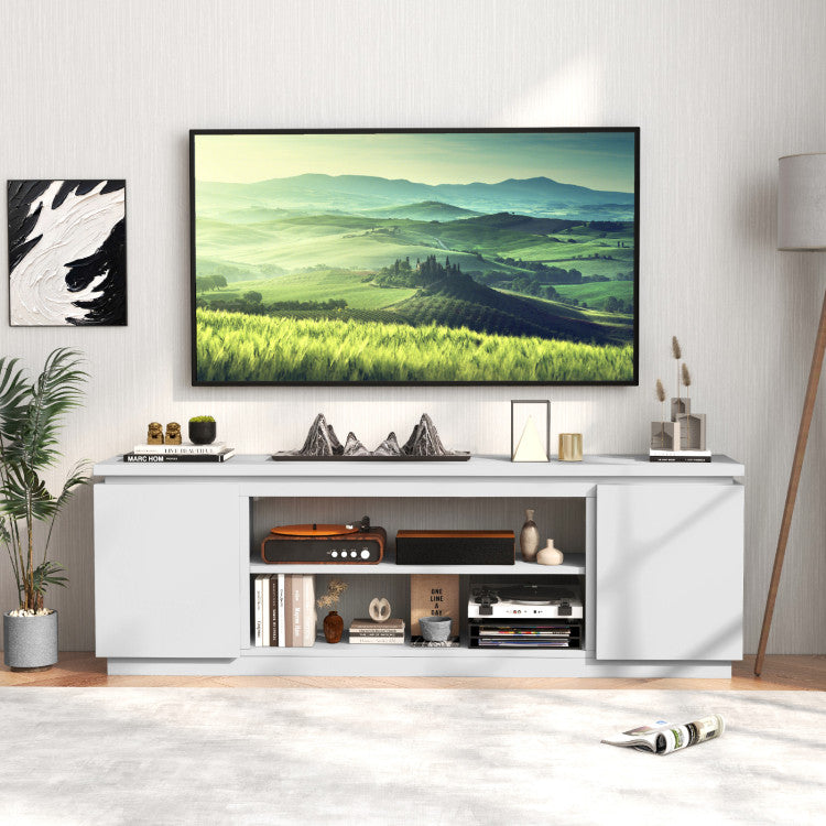 TV unit with soft-close hinges and fire place compatibility